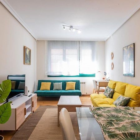 Apartamento Centrico Con Wifi Y Parking De Coche Tamano Medio Onís Zewnętrze zdjęcie