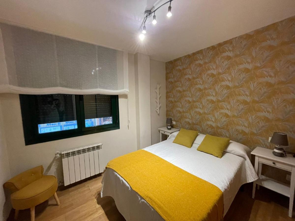 Apartamento Centrico Con Wifi Y Parking De Coche Tamano Medio Onís Zewnętrze zdjęcie