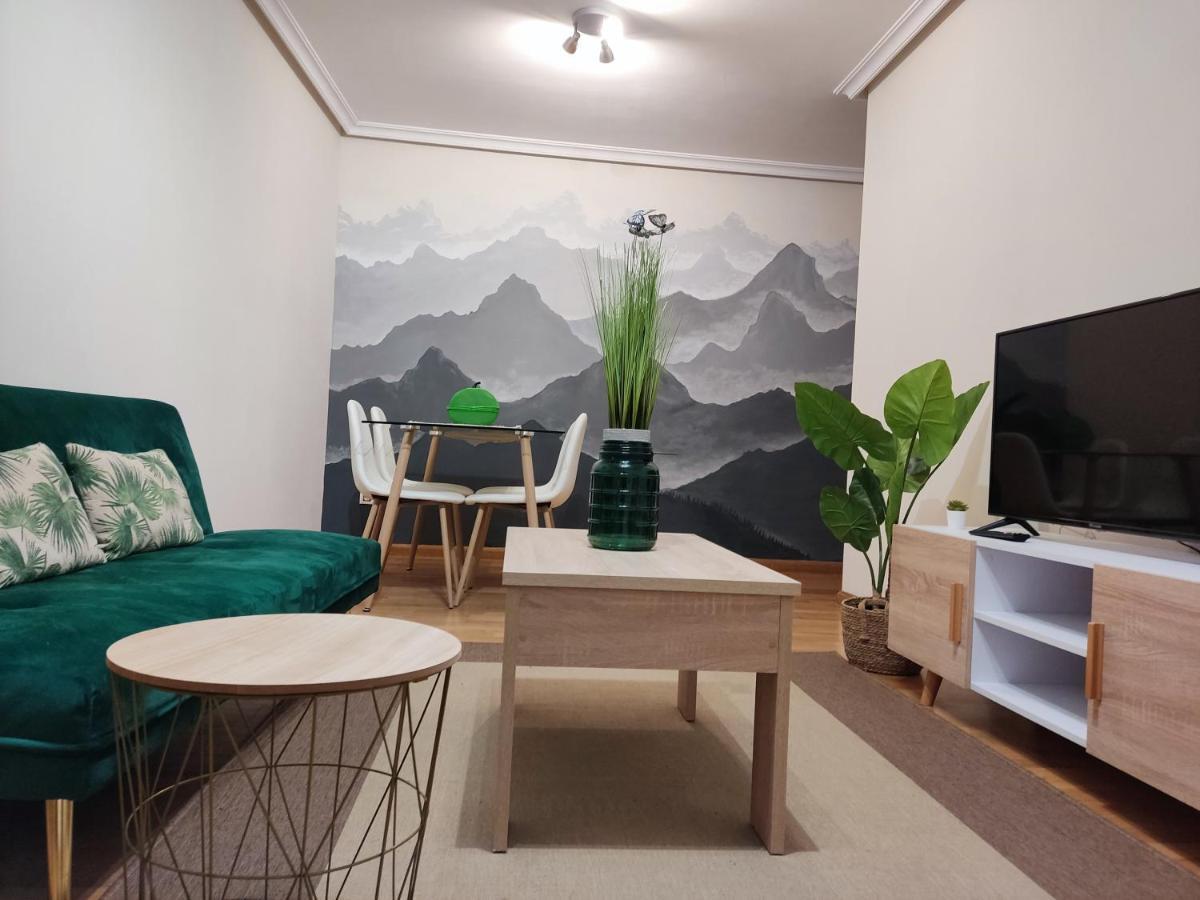 Apartamento Centrico Con Wifi Y Parking De Coche Tamano Medio Onís Zewnętrze zdjęcie