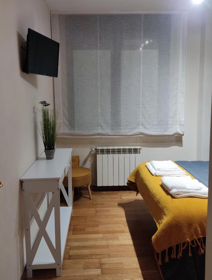 Apartamento Centrico Con Wifi Y Parking De Coche Tamano Medio Onís Zewnętrze zdjęcie