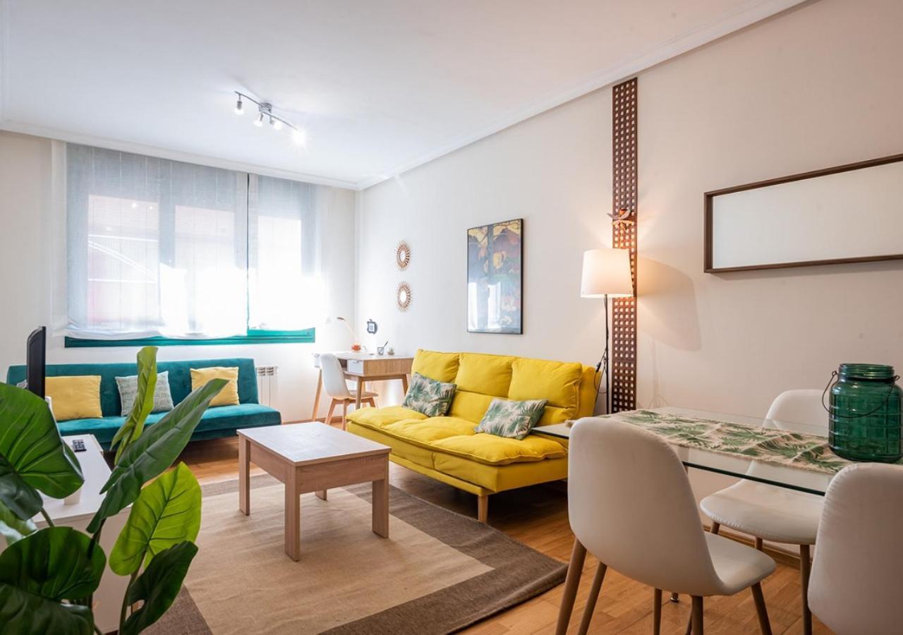 Apartamento Centrico Con Wifi Y Parking De Coche Tamano Medio Onís Zewnętrze zdjęcie