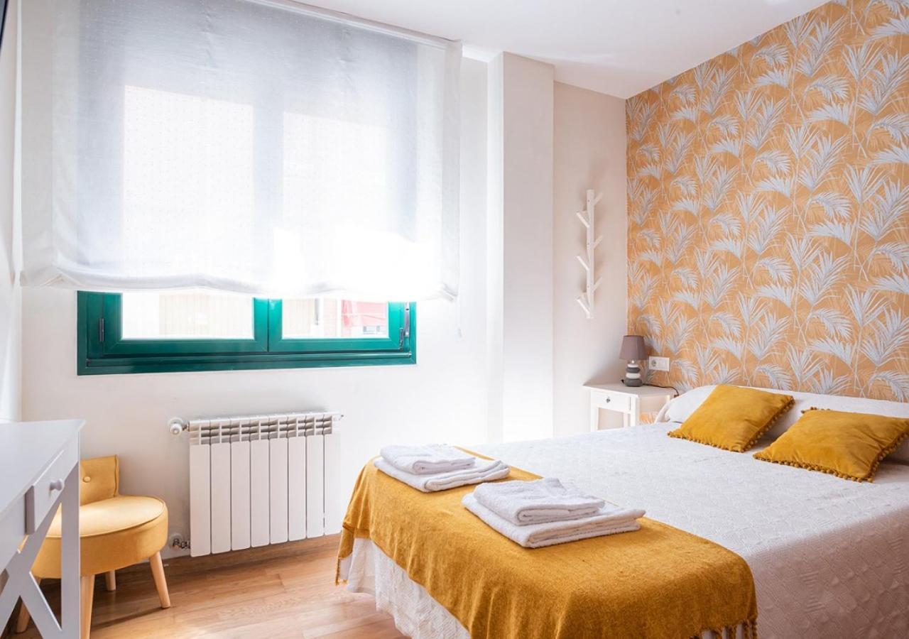 Apartamento Centrico Con Wifi Y Parking De Coche Tamano Medio Onís Zewnętrze zdjęcie
