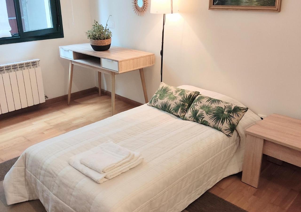 Apartamento Centrico Con Wifi Y Parking De Coche Tamano Medio Onís Zewnętrze zdjęcie
